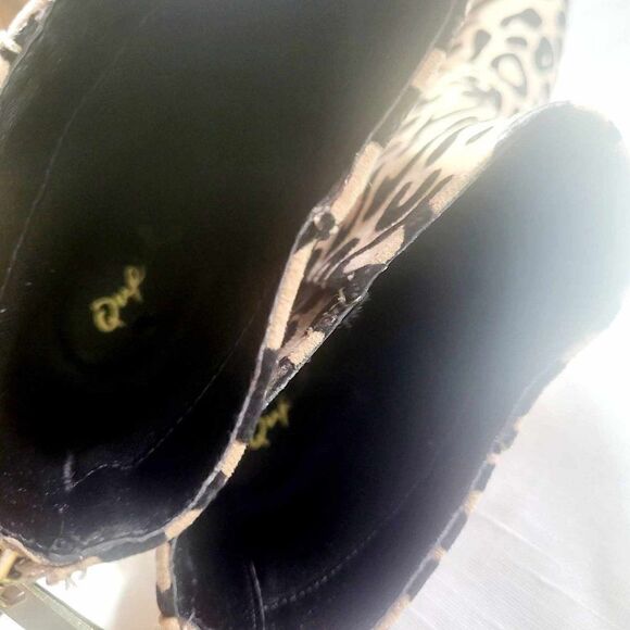 QUPID ANKLE HEEL SHOES Size 8 Without Tag Heel 2 inches - Picture 8 of 8